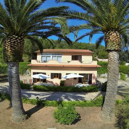 Villa Vanna Trilo -Quadrilocale กาโปลิเวรี ภายนอก รูปภาพ