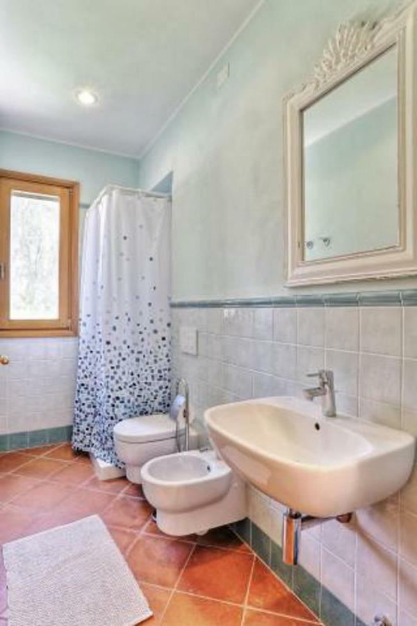 Villa Vanna Trilo -Quadrilocale กาโปลิเวรี ภายนอก รูปภาพ
