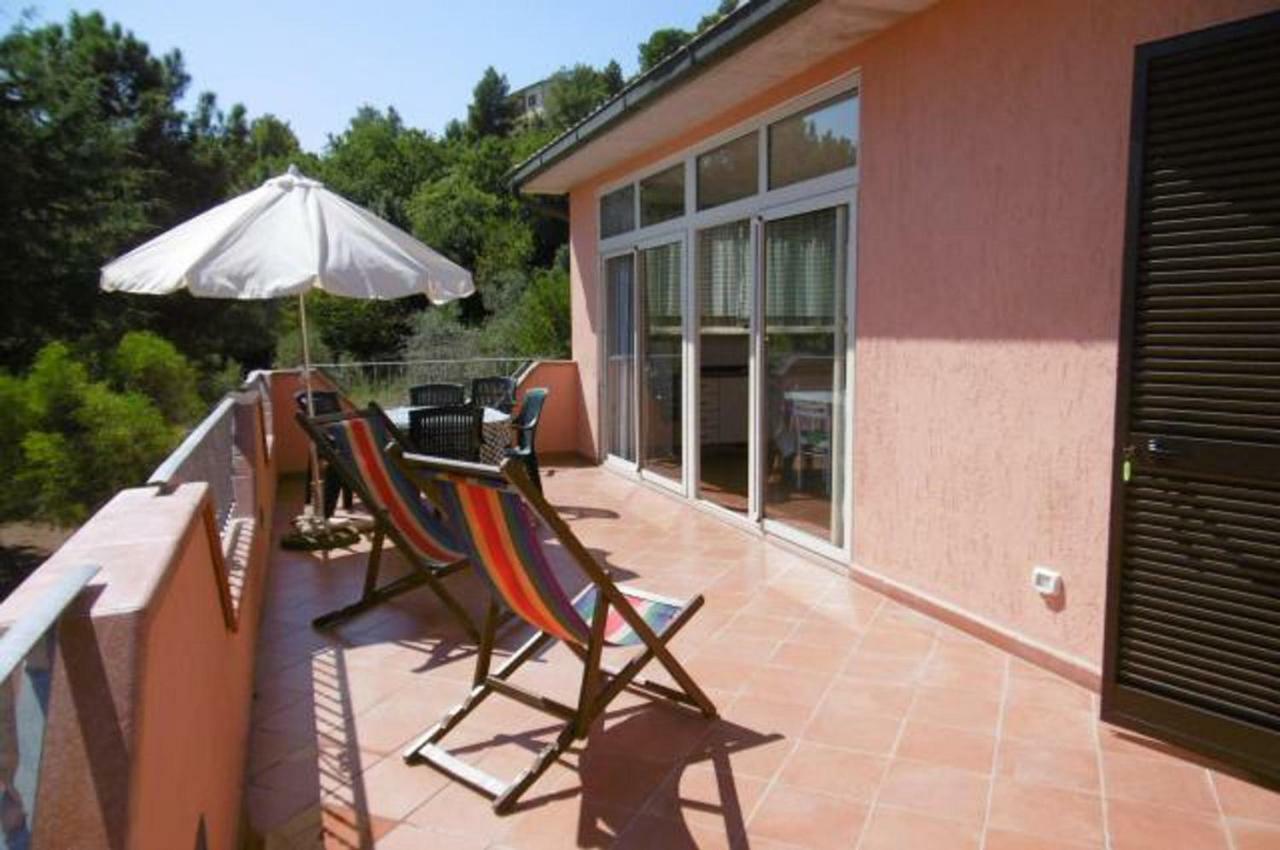 Villa Vanna Trilo -Quadrilocale กาโปลิเวรี ภายนอก รูปภาพ