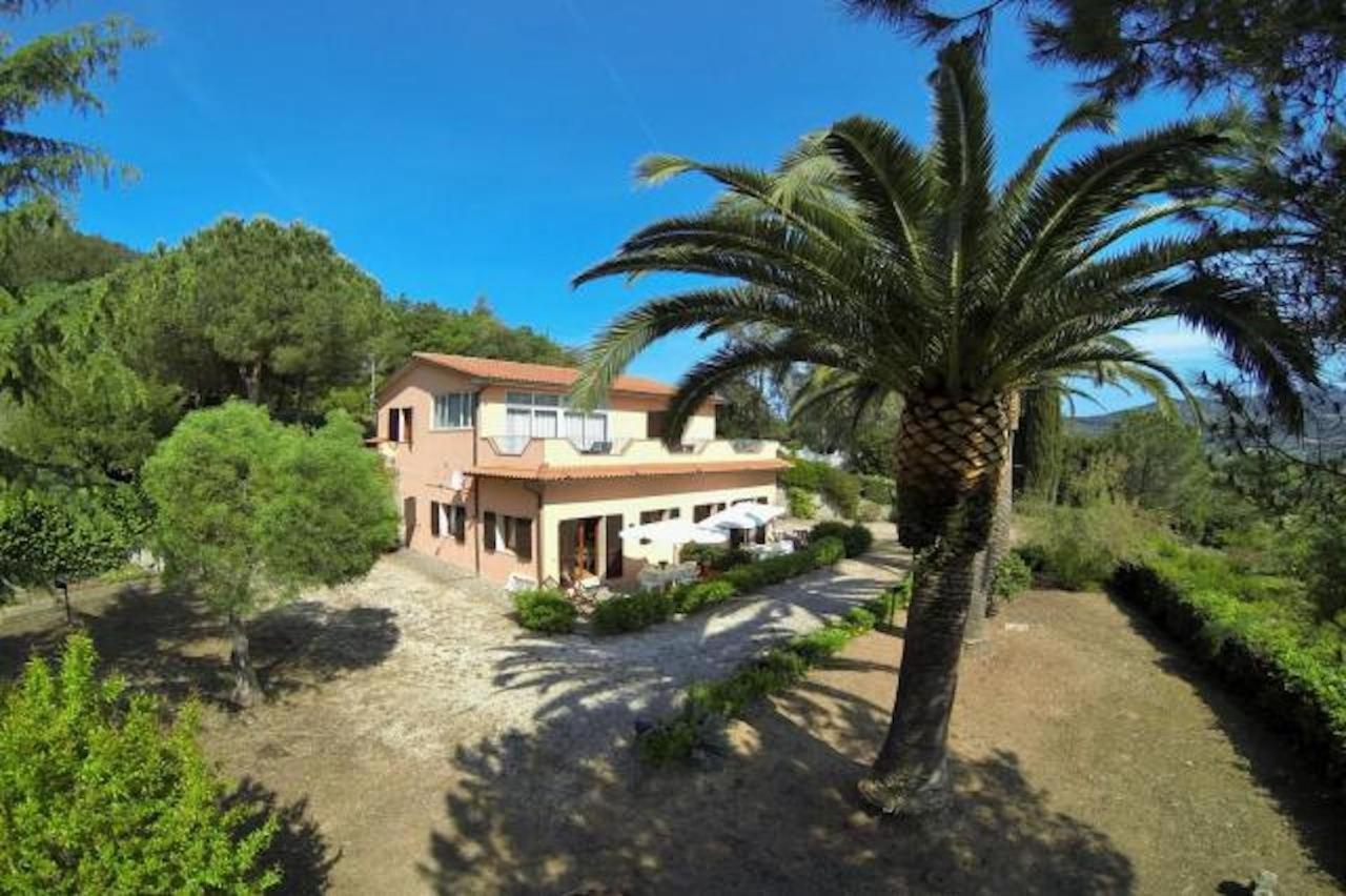 Villa Vanna Trilo -Quadrilocale กาโปลิเวรี ภายนอก รูปภาพ